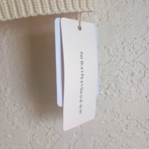 Commense short sleeve ivory knit cardigan - Picture 7 of 9